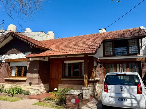 Casa en Venta en Parque Luro, USD 169.000