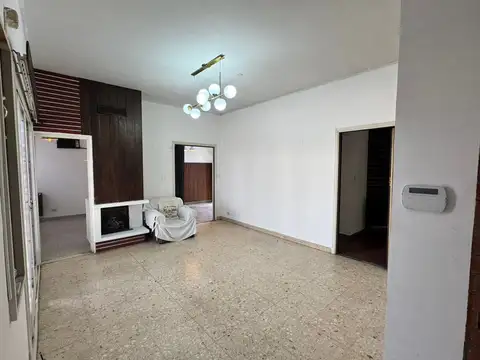 Casa 5 ambientes en venta en Haedo