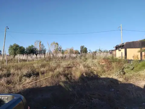 TERRENO CON CESIÓN EN VENTA EN BARRIO VIÑAS DEL CARRIL- MAIPÚ, MENDOZA. ID: 345843