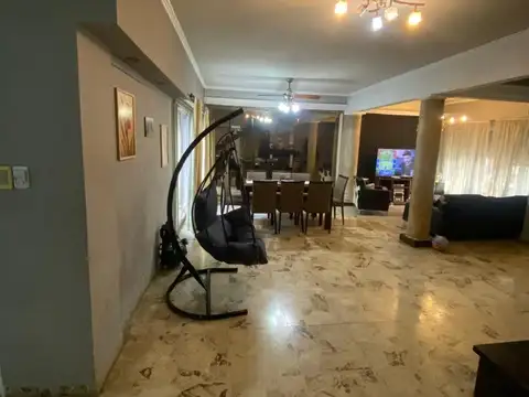 Casa en Venta en Versalles, USD 280.000