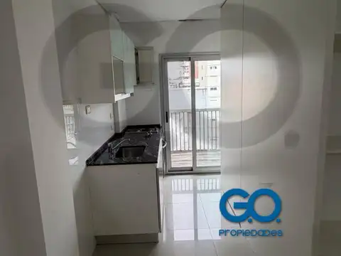 Avenida Álvarez Thomas 2900, Piso 9
