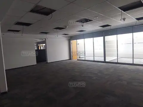 Oficina en Alquiler 20 años