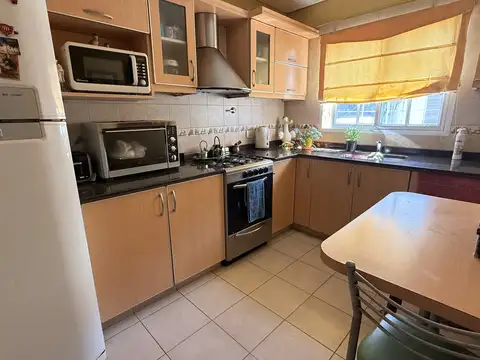 Depto Tipo Casa en Venta de 3 ambientes