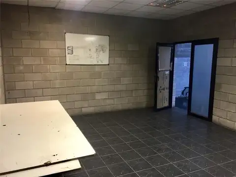 Ombu nº 1852 e/Melian y Moreno