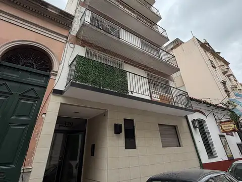 Venta depto 2 amb con Patio en San Telmo - Reciclado a nuevo - Apto credito