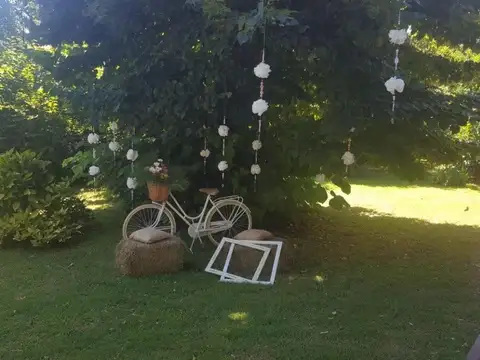 Gonzales Segura e/ Tadeo Haencke y Los Tilos