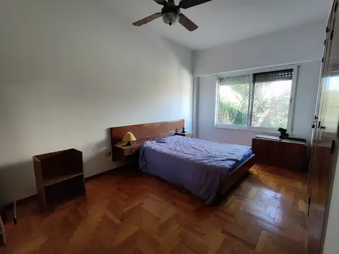 Depto Tipo Casa 3 ambientes con 2 baños