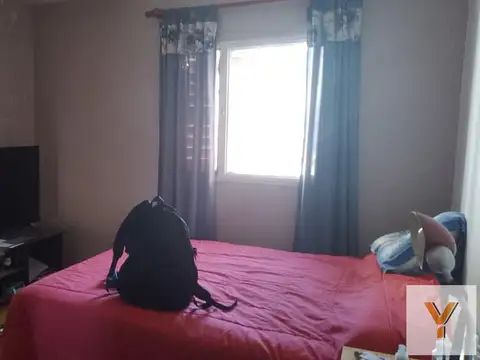 Departamento en venta - 5 Dormitorios 2 Baños - Villa Luro