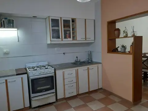 Depto Tipo Casa 4 ambientes con 1 baño
