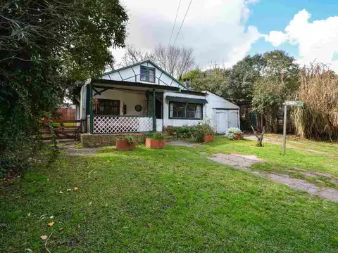 Venta gran terreno con casa y apartamento en Colón