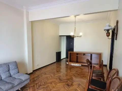 EXCELENTE DEPTO. RECIEN PINTADO LISTO PARA VIVIR