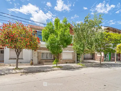 Depto Tipo Casa en Venta de 3 ambientes