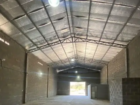Galpon en Alquiler en Romanos, $ 600.000
