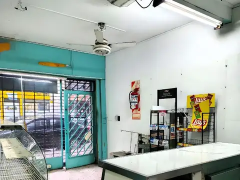 Local en Alquiler en Boca, $ 750.000