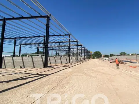 Depósito en venta 120 metros cubiertos complejo cerrado con seguridad