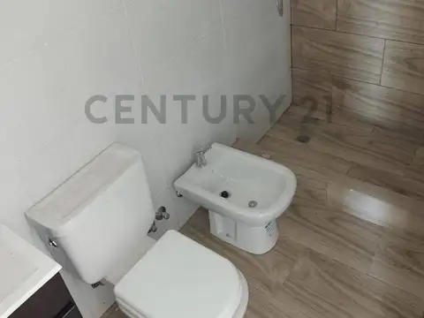 IMPERDIBLE 2 AMBIENTES HECHO A NUEVO - DARDO ROCHA 447 - LUMINOSO CON BALCON - TERRAZA CON PARRILLA