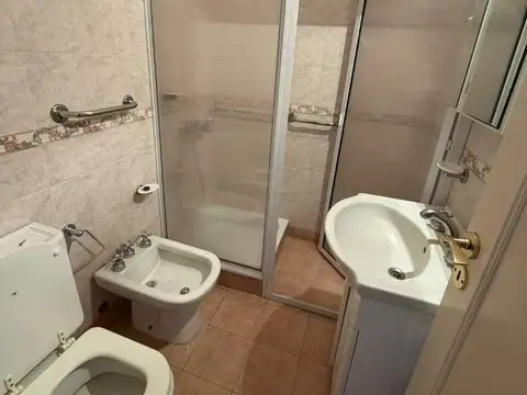 2 Amb a la calle con balcón + depen. | Colón y Santa Fe