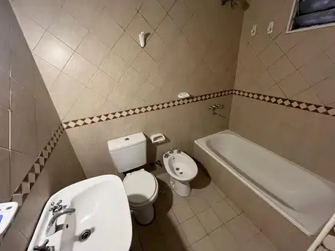 Depto Tipo Casa 2 ambientes con 1 baño