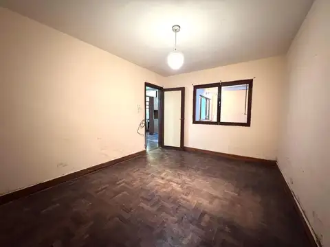 Depto Tipo Casa en Venta de 5 ambientes