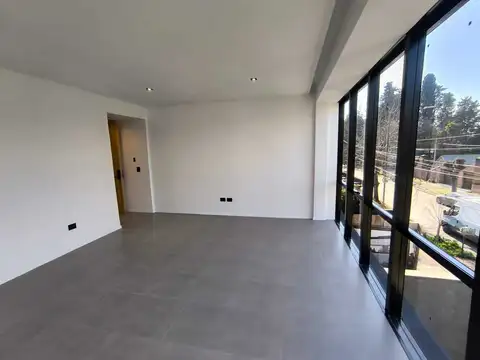 Oficina en Venta en City Bell, USD 85.000