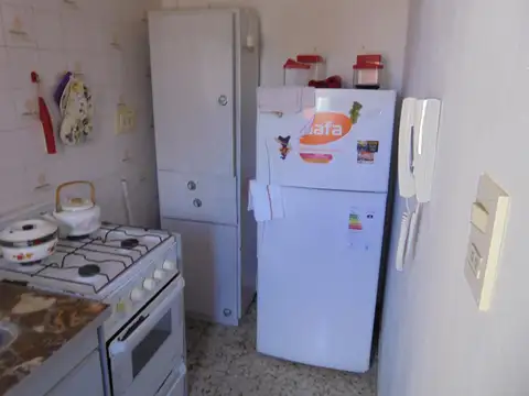 27 100, Piso 3°