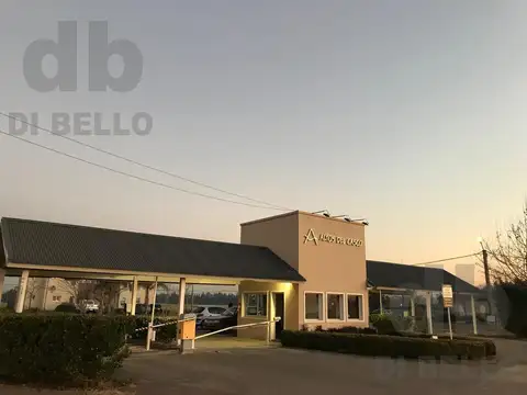 Av. Antartida y Ruta 9. Zárate