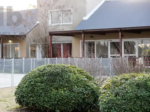 Av. Antartida y Ruta 9. Zárate