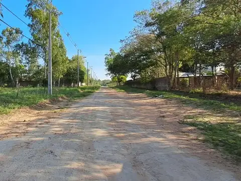 Terreno en Venta en Luque, USD 120.000