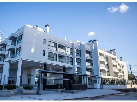 Cacique Coliqueo 1000, Piso 3