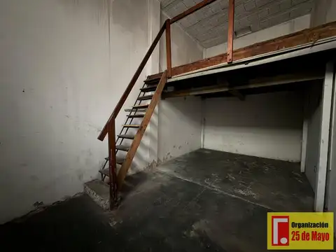 Galpon en Alquiler 16  mts Fondo