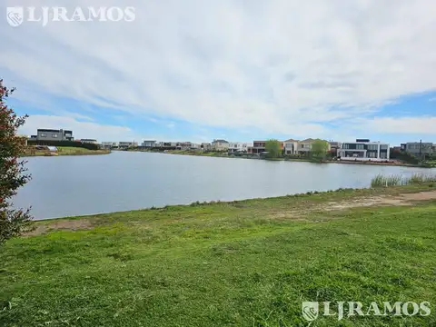 Terreno en Venta de 972,0 m2