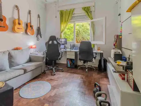 Depto Tipo Casa 4 ambientes con 2 baños