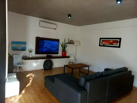 Departamento en Venta en La Lucila, USD 250.000