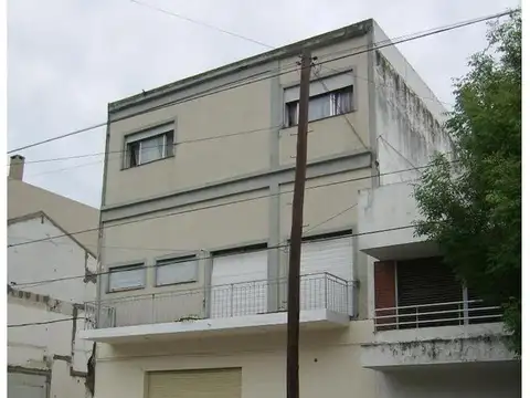 Local - Lomas De Zamora
