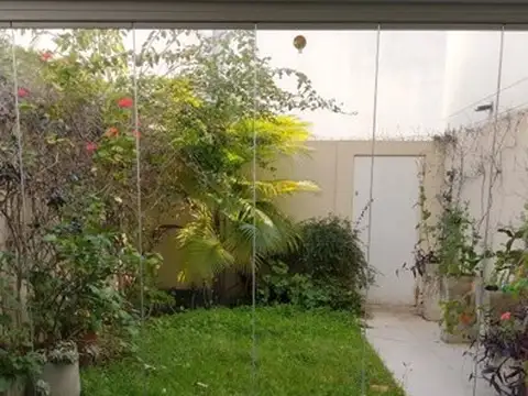 Depto Tipo Casa en Venta 12 años