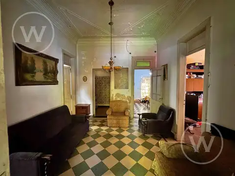 Casa 4 ambientes con 1 baño