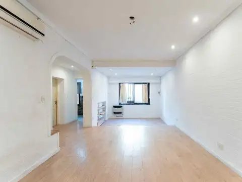 VENTA CASA 6 AMBIENTES TERRAZA QUINCHO FLORESTA