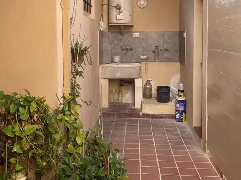 Depto Tipo Casa en Alquiler de 2 dormitorios