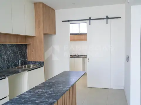 Casa 3 ambientes con 2 baños