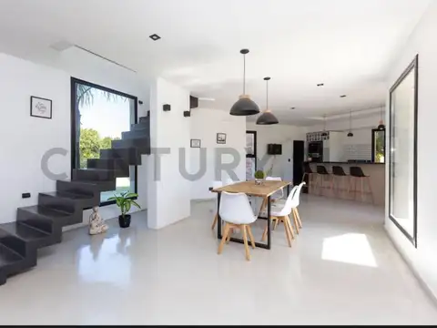 VENTA/PERMUTA CASA 5 AMBIENTES EN BARRIO CERRADO "HARAS SAN PABLO" GENERAL RODRI