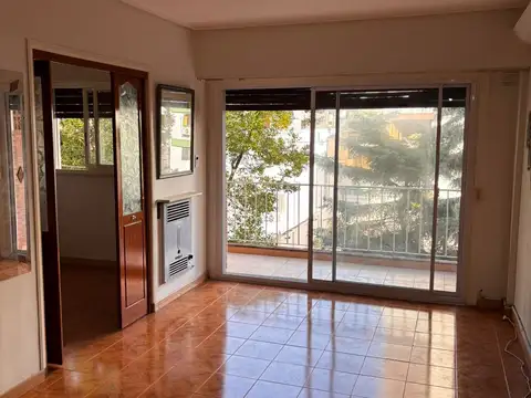 DEPARTAMENTO 3 AMBIENTES PARQUE RIVADAVIA APTO CREDITO