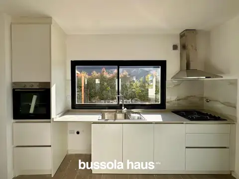 Casa Monoambiente con 3 baños