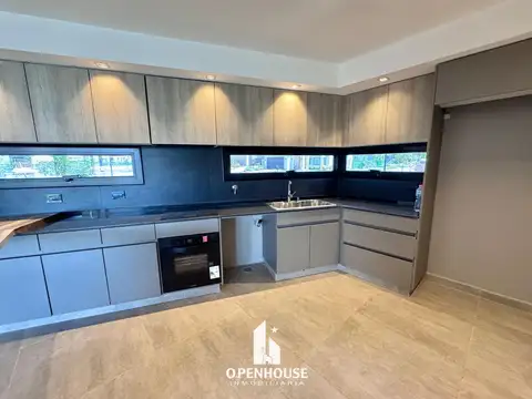 Casa en Alquiler A Estrenar