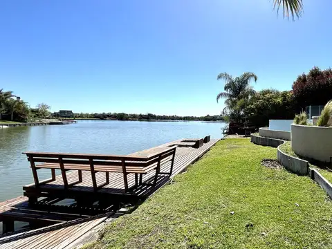 Casa en Alquiler Temporal de 4 dormitorios