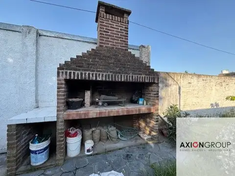 Depto Tipo Casa en Venta en Los Hornos, USD 55.000