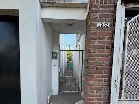 PH en venta de 2 Dormitorios + Jardín en Los Hornos