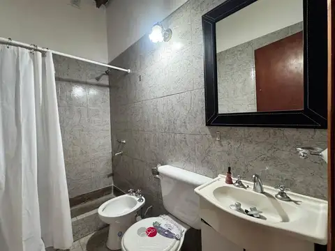 Depto Tipo Casa en Venta con 1 cocheras