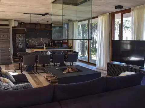 Casa en Venta de 5 dormitorios