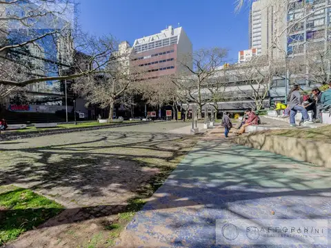 EDIFICIO EN BLOCK EN MICROCENTRO