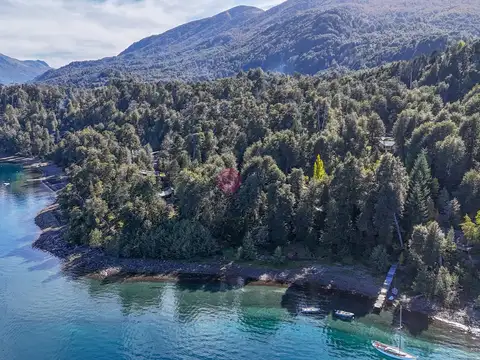 Casa 5 ambientes con 6 baños